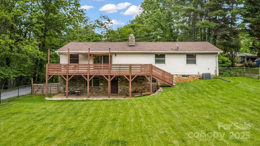 36 Avon Road Asheville, NC 28805 - Photo 4 of 44 Gallery Image 4