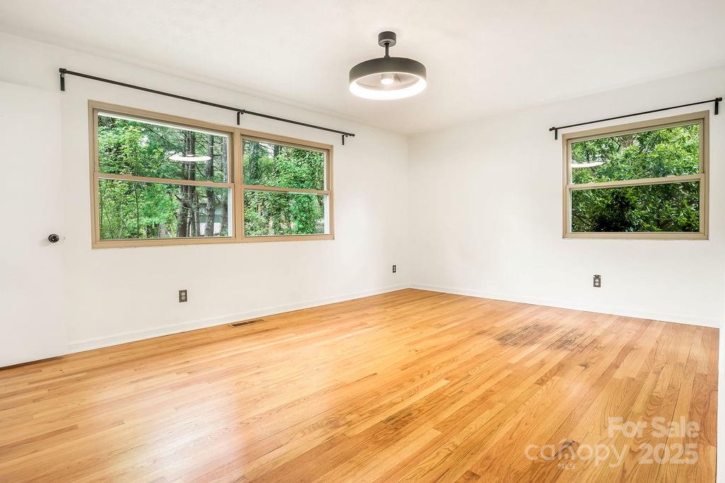 36 Avon Road Asheville, NC 28805 - Photo 42 of 44 Gallery Image 42
