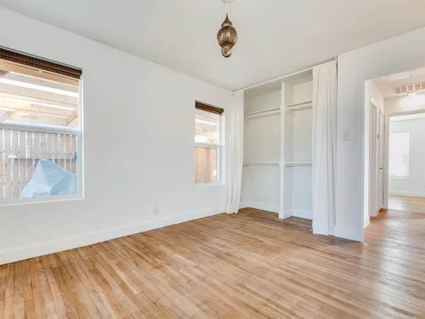 $3,000 | 3739 Almazan Drive, Dallas, TX 75220