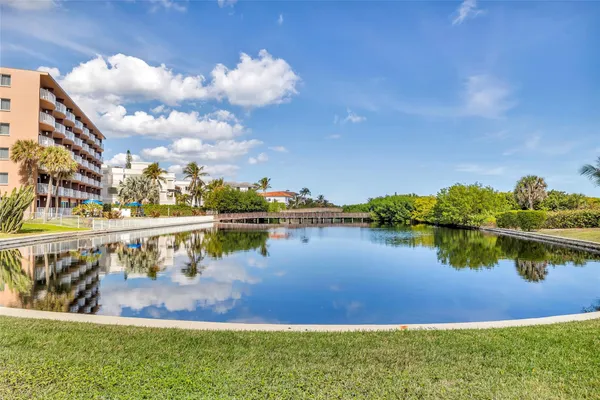 $4,500 | 1610 North Ocean Boulevard, Unit 101, Pompano Beach, FL 33062