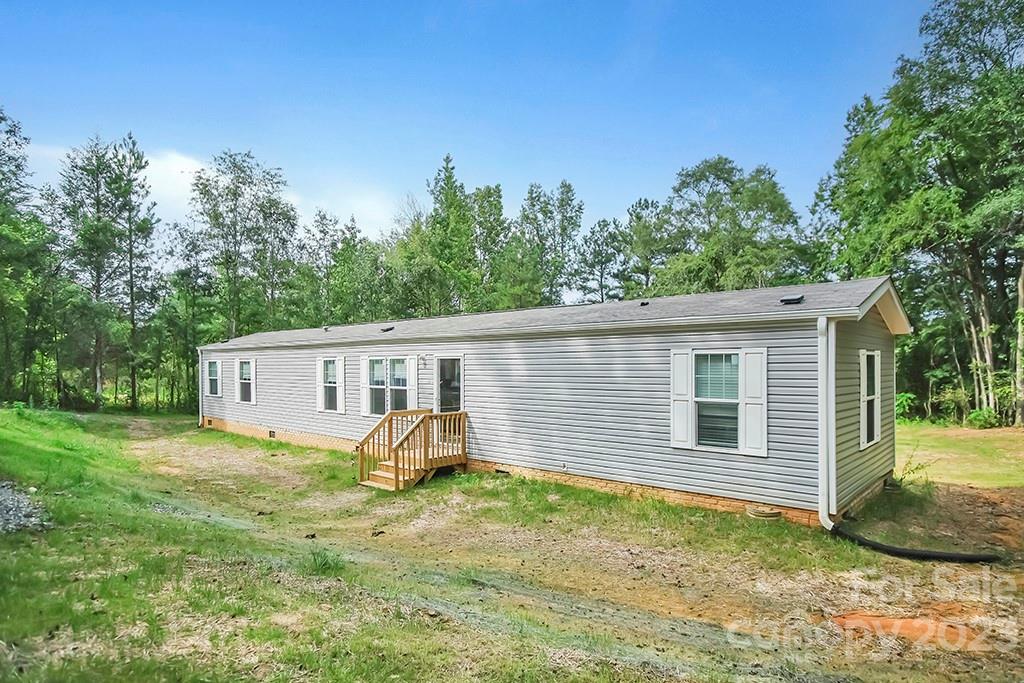 931 Lavender Road Grover, NC 28073 - Photo 1 of 19 Gallery Image 1