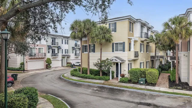 $4,750 | 560 North West 39th Circle, Unit 560, Boca Raton, FL 33431