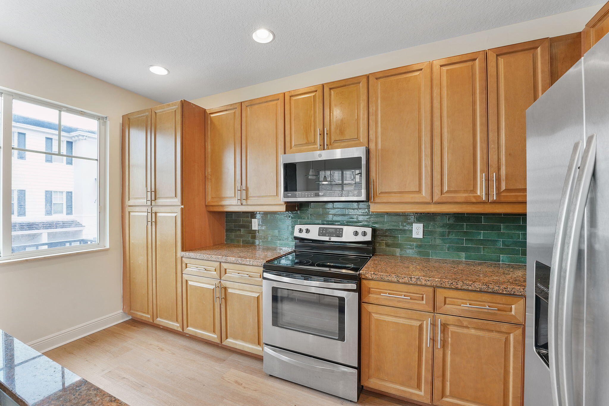 560 North West 39th Circle, Unit 560 Boca Raton, FL 33431 - Photo 13 of 32 18-web-or-mls-DSC09331