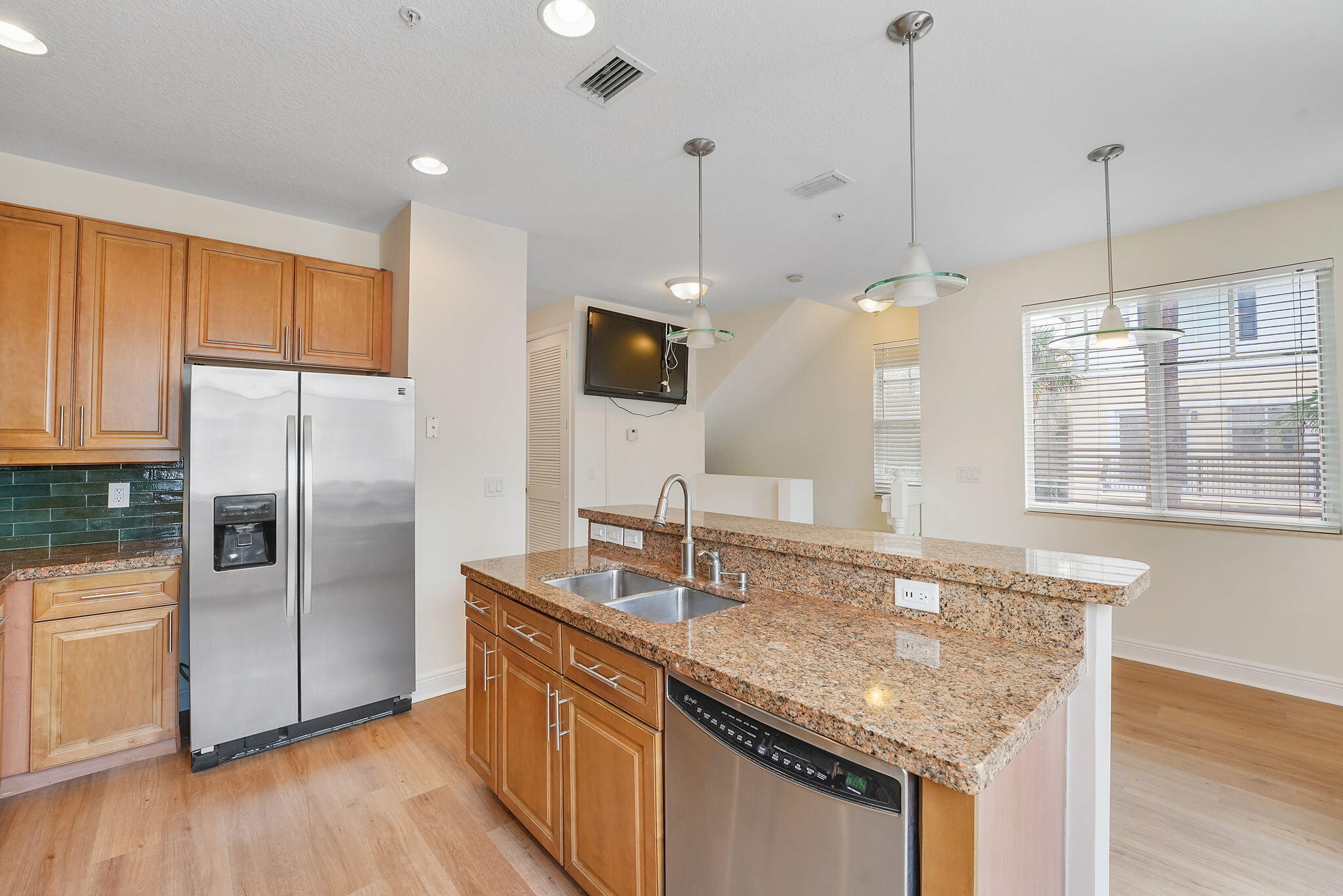 560 North West 39th Circle, Unit 560 Boca Raton, FL 33431 - Photo 14 of 32 20-web-or-mls-DSC09337