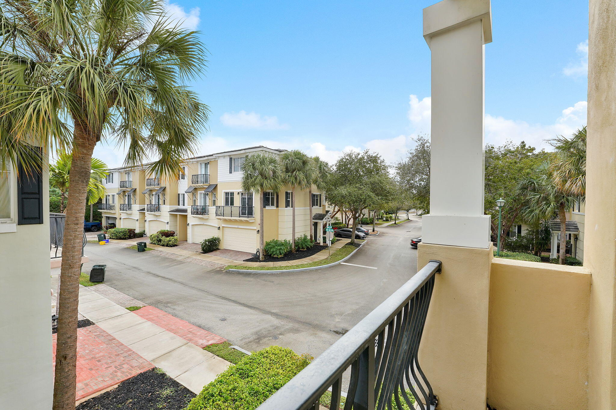 560 North West 39th Circle, Unit 560 Boca Raton, FL 33431 - Photo 25 of 32 32-web-or-mls-DSC09367