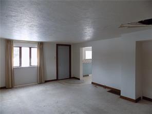 172 Schmidt Road Grove City, PA 16127 - Photo 6 of 25 Gallery Image 6