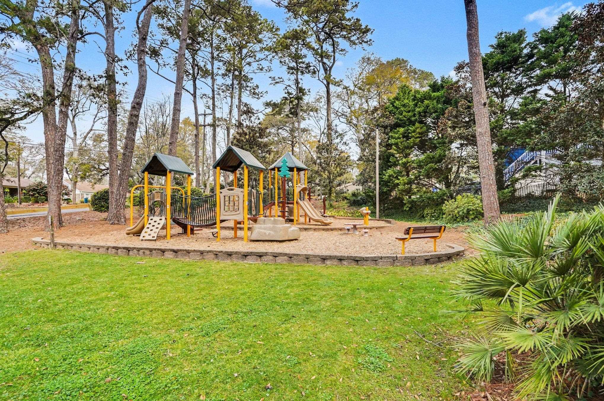 606 Moore Street North Myrtle Beach, SC 29582 - Photo 12 of 36