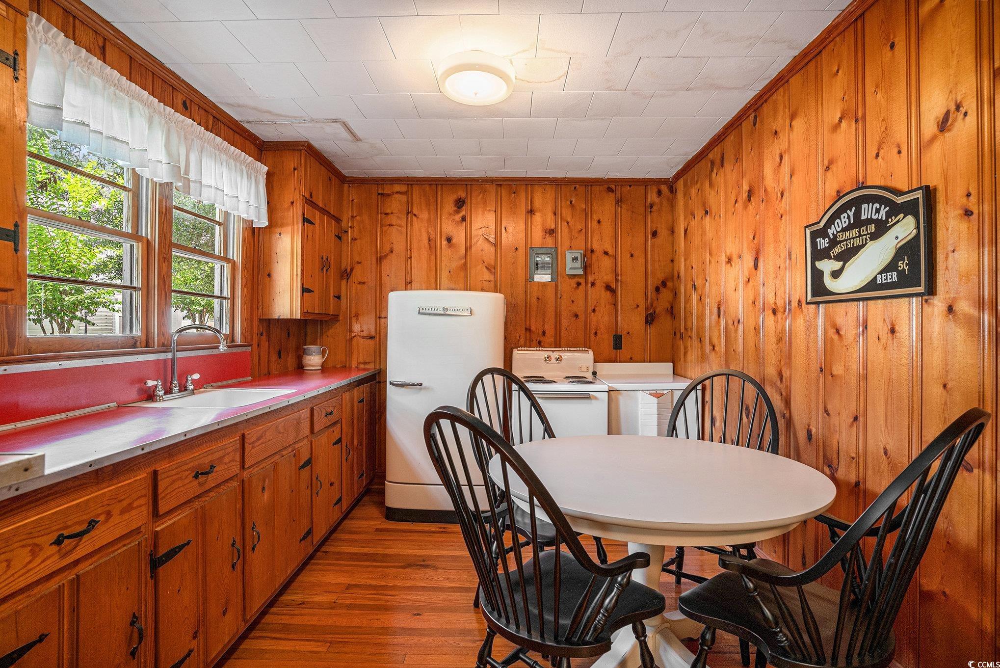 606 Moore Street North Myrtle Beach, SC 29582 - Photo 22 of 36