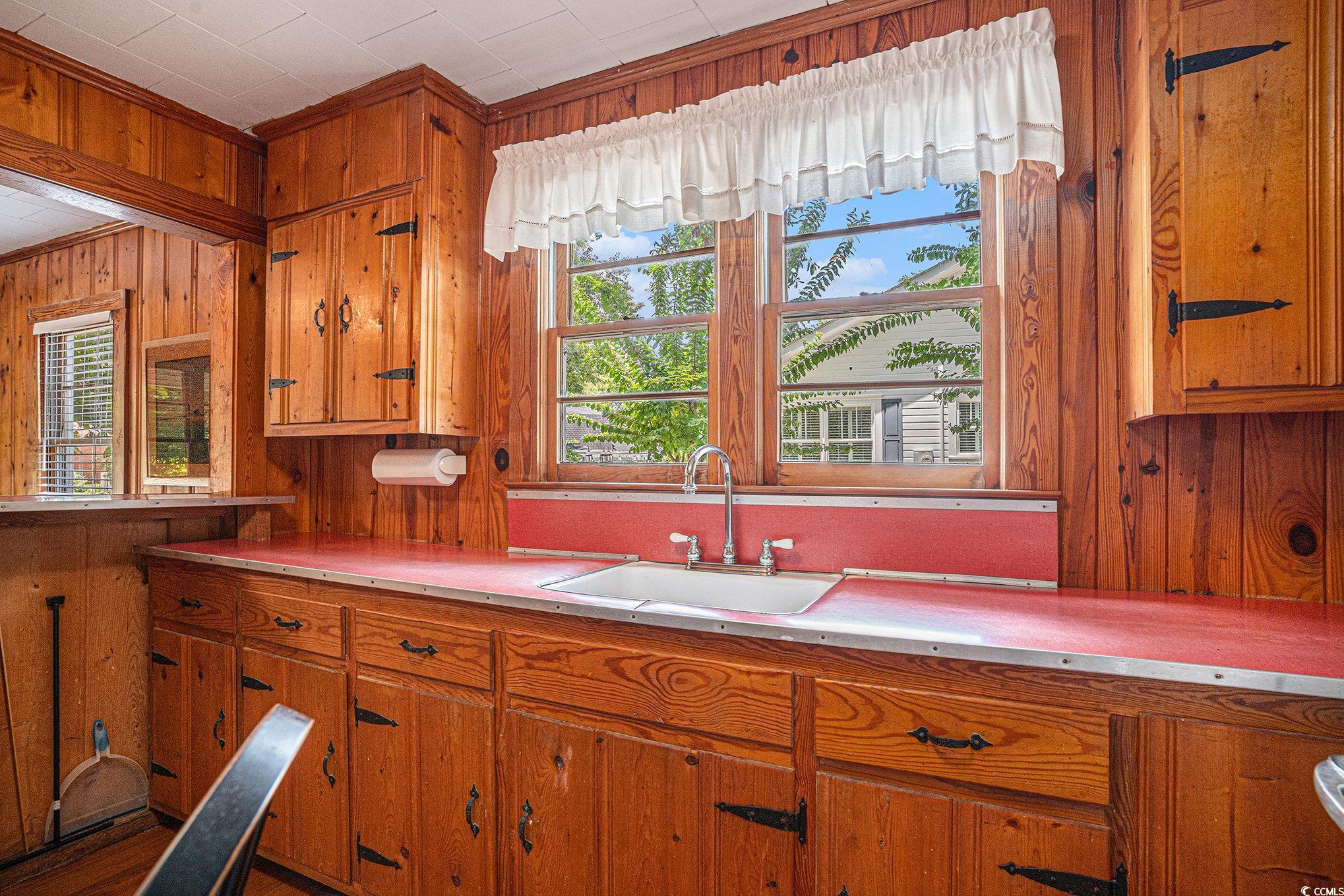 606 Moore Street North Myrtle Beach, SC 29582 - Photo 23 of 36