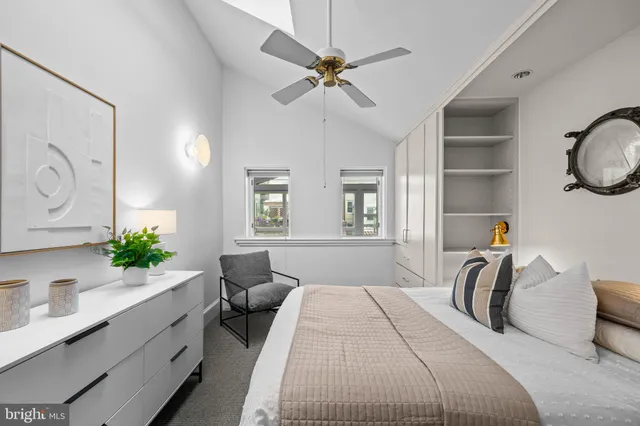 $1,895,000 | 2222 Locust Street, Philadelphia, PA 19103