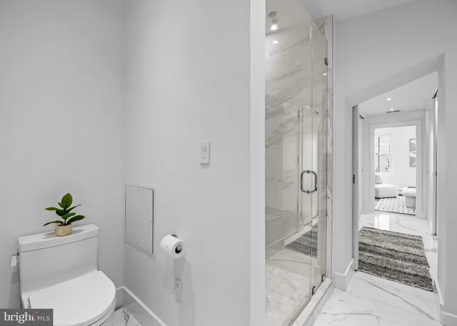 $1,895,000 | 2222 Locust Street, Philadelphia, PA 19103