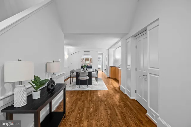 $1,895,000 | 2222 Locust Street, Philadelphia, PA 19103