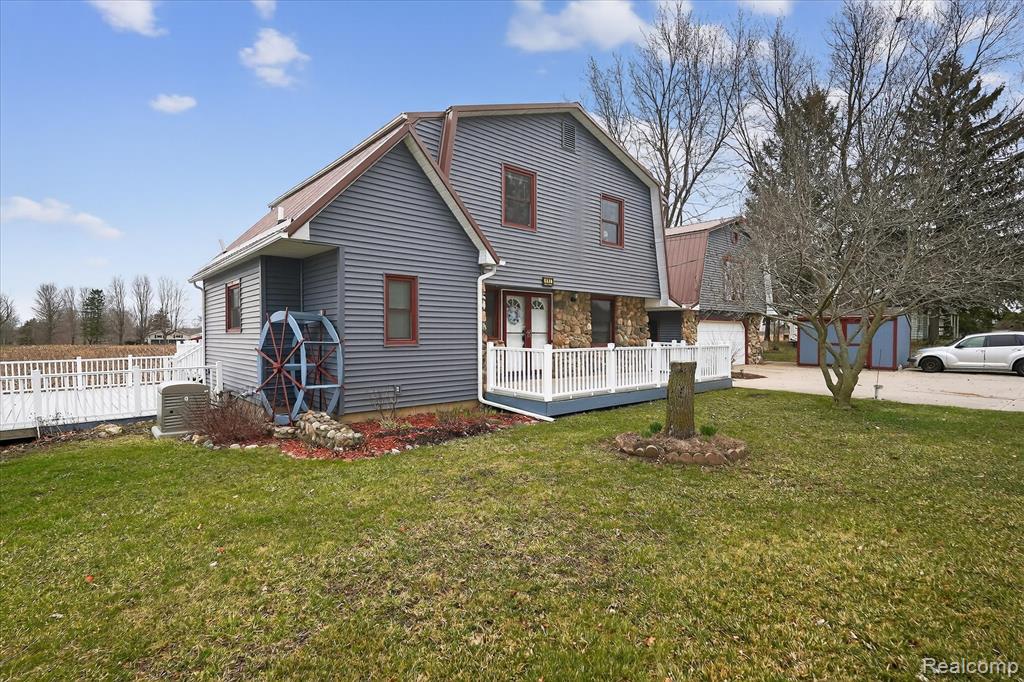 992 West Bennington Road Owosso, MI 48867 - Photo 2 of 61
