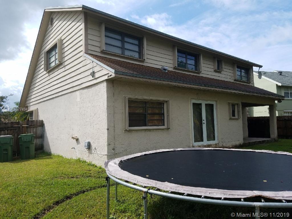 1485 Egret Road Homestead, FL 33035 - Photo 2 of 10 Gallery Image 2