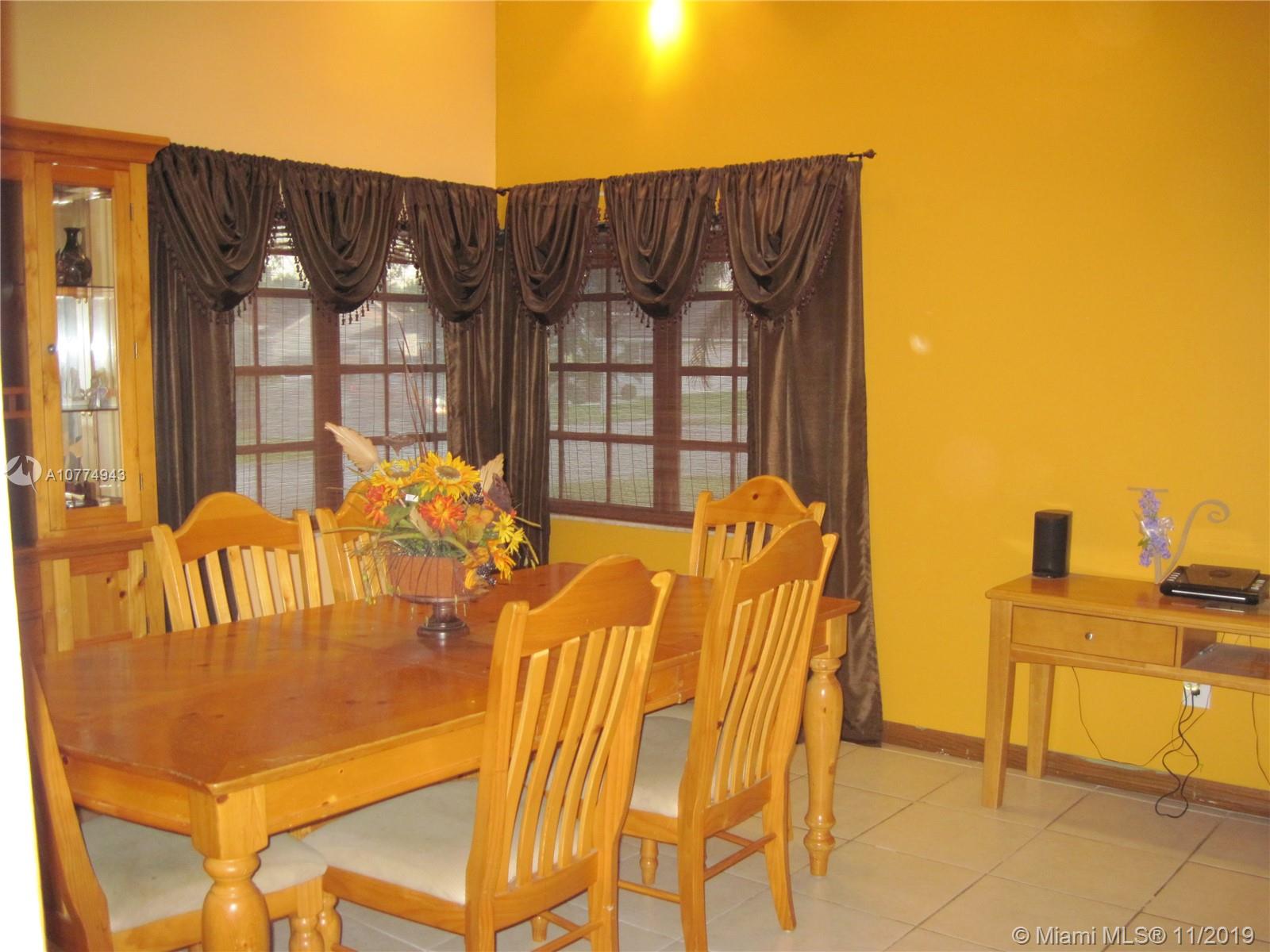 1485 Egret Road Homestead, FL 33035 - Photo 6 of 10 Gallery Image 6