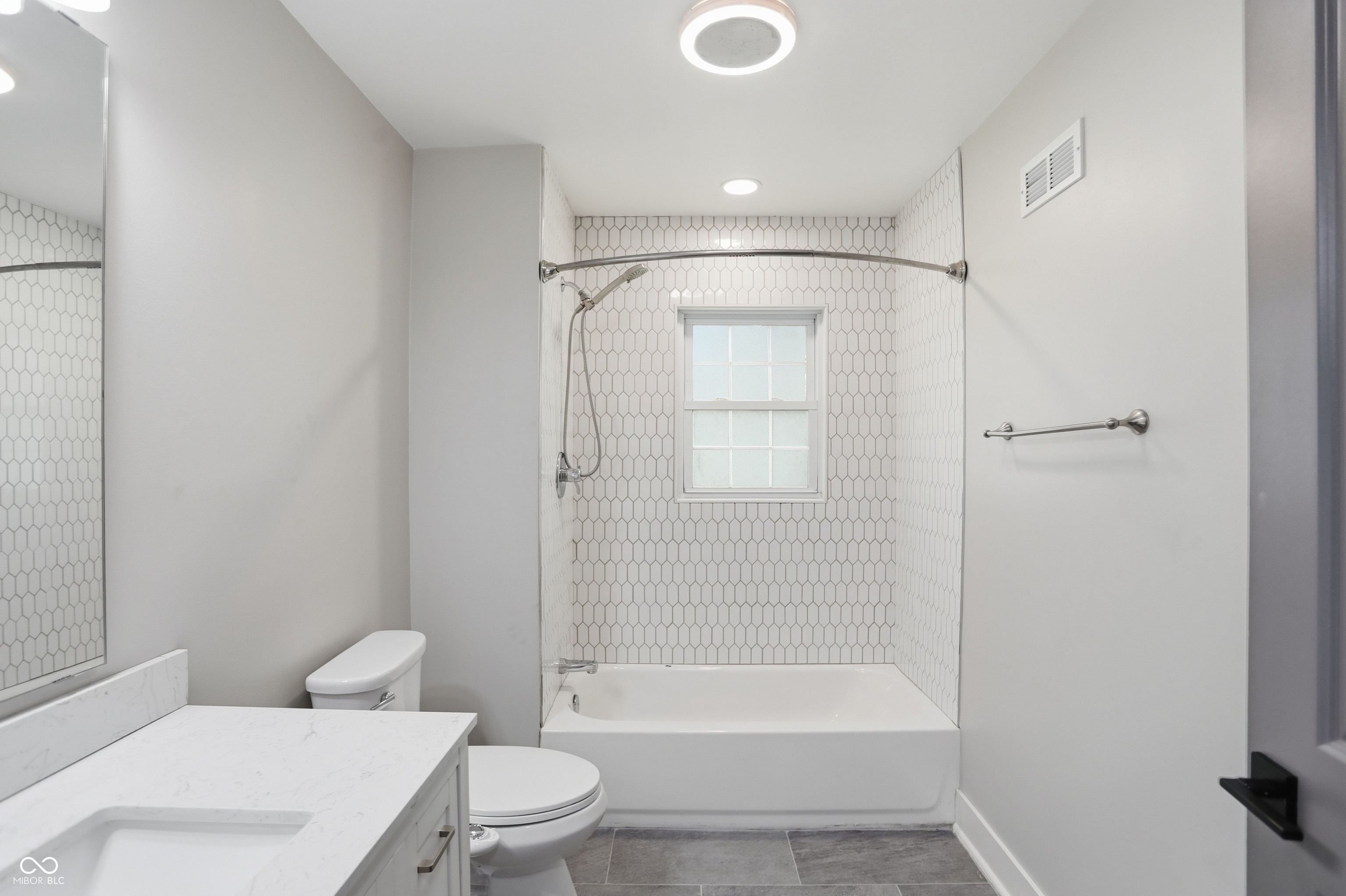 211 West McKenzie Road Greenfield, IN 46140 - Photo 31 of 34 Gallery Image 31