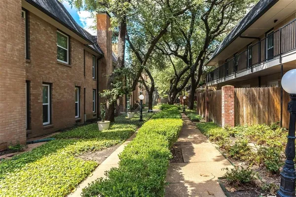 $308,000 | 7818 Meadow Park Drive, Unit 216, Dallas, TX 75230
