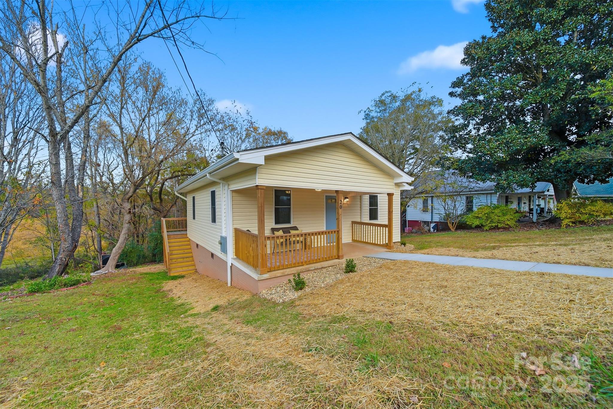 20 Archer Street Granite Falls, NC 28630 - Photo 2 of 30