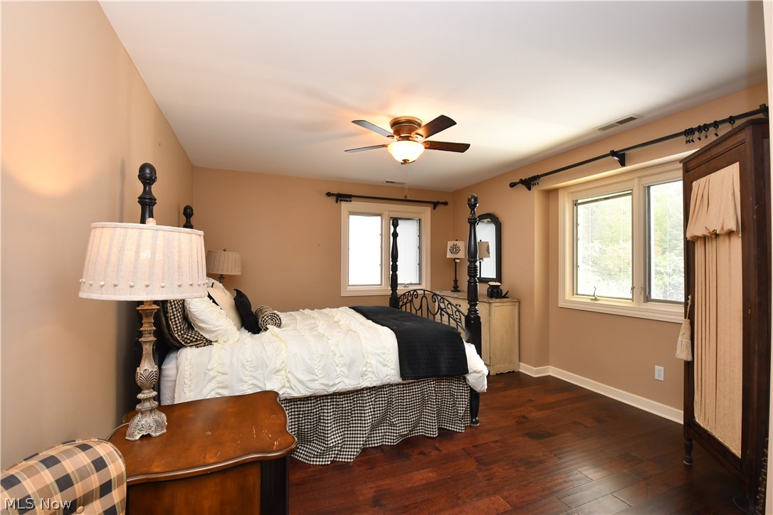 35924 Solon Road Solon, OH 44139 - Photo 22 of 34