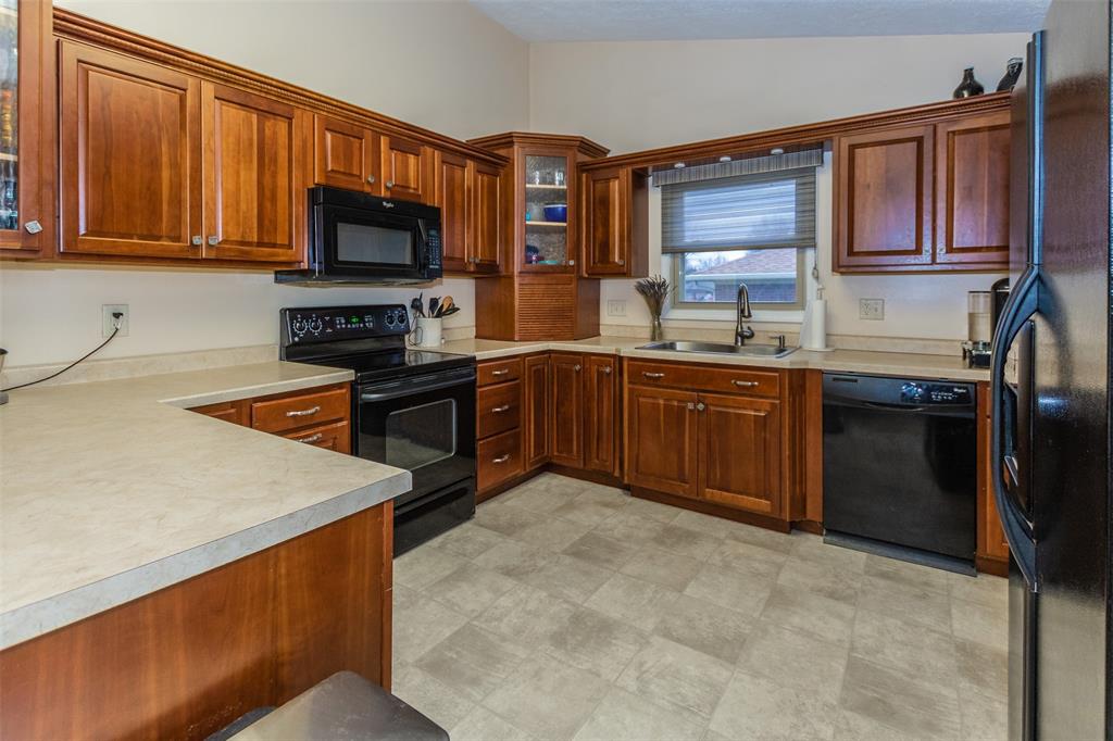 310 North Peterman Road Greenwood, IN 46142 - Photo 9 of 21 Gallery Image 9