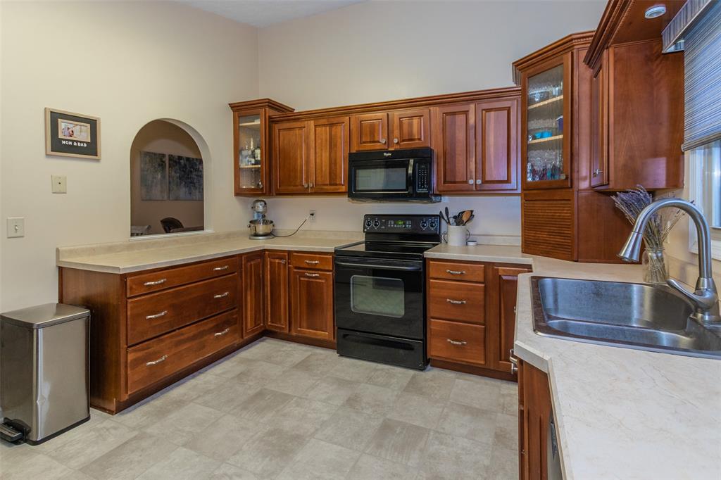 310 North Peterman Road Greenwood, IN 46142 - Photo 10 of 21 Gallery Image 10