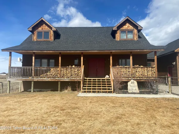 $792,500 | 5 Vixen Circle, Pinedale, WY 82941