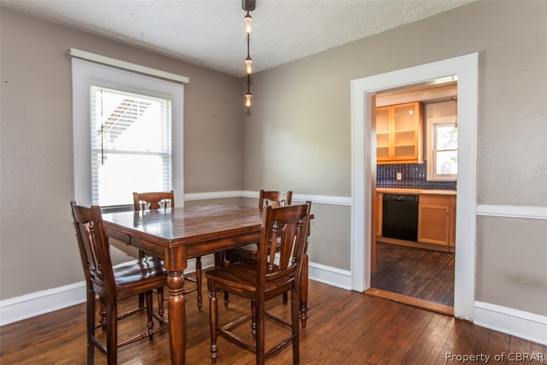 6712 Fields Landing Road Hayes, VA 23072 - Photo 15 of 38