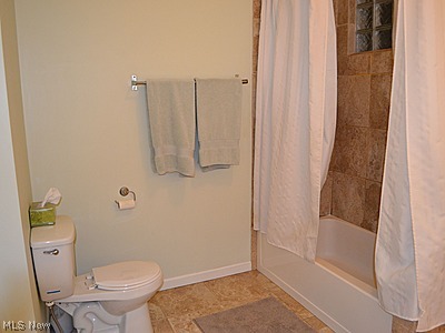 711 Literary Road Cleveland, OH 44113 - Photo 16 of 17 Gallery Image 16