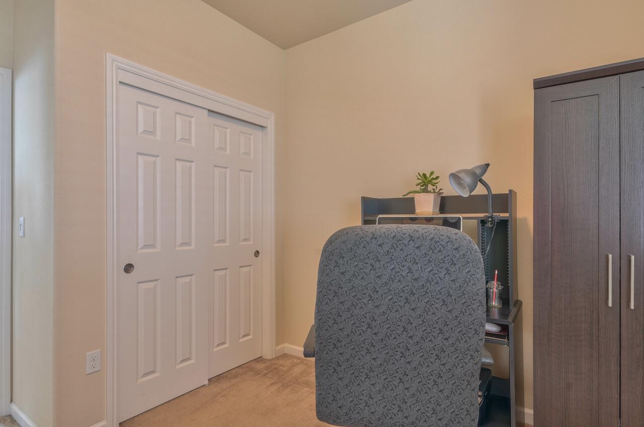 1805 Monte Bella Boulevard Salinas, CA 93905 - Photo 29 of 32 a living room with furniture and a gate