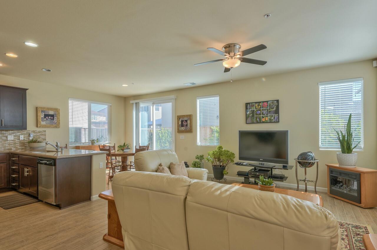 1805 Monte Bella Boulevard Salinas, CA 93905 - Photo 8 of 32 a living room with furniture and a flat screen tv