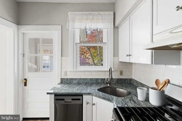 $499,000 | 5 Erdenheim Road, Glenside, PA 19038