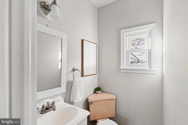 $499,000 | 5 Erdenheim Road, Glenside, PA 19038