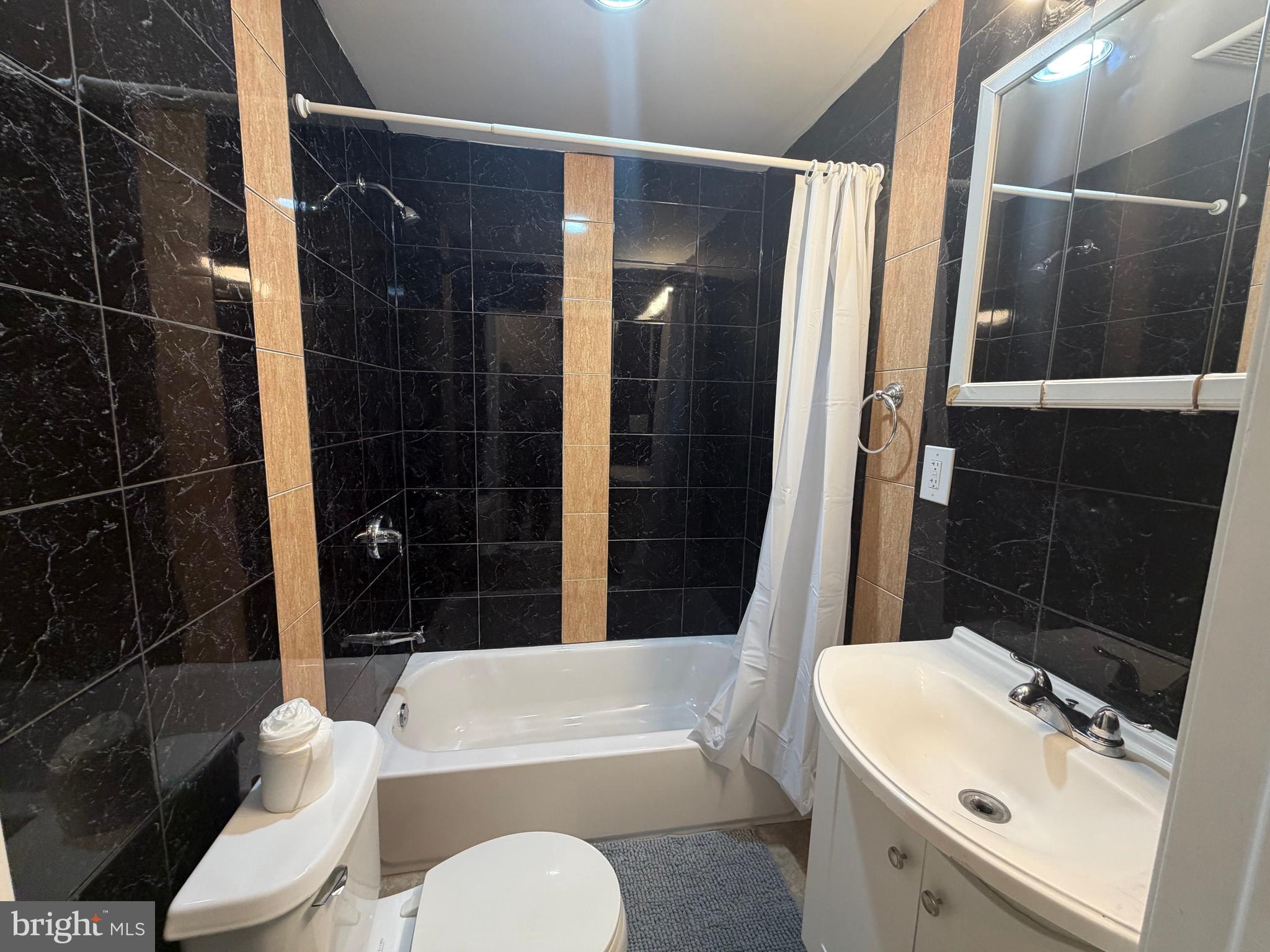 7105 Rising Sun Avenue, Unit A Philadelphia, PA 19111 - Photo 4 of 13