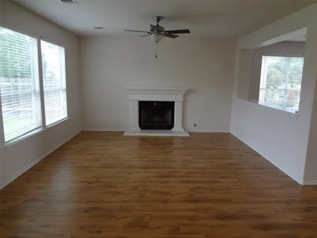 $2,095 | 3636 Nolan Ryan Boulevard, Round Rock, TX 78665