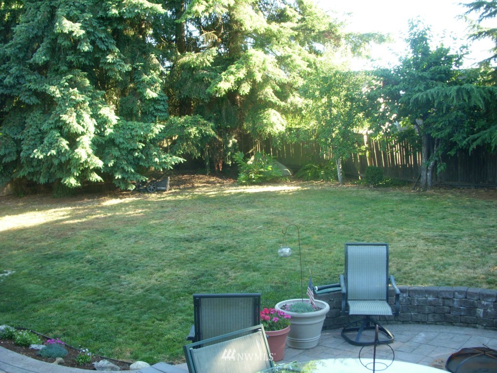 23428 22nd Avenue Southeast Bothell, WA 98021 - Photo 16 of 17 Gallery Image 16