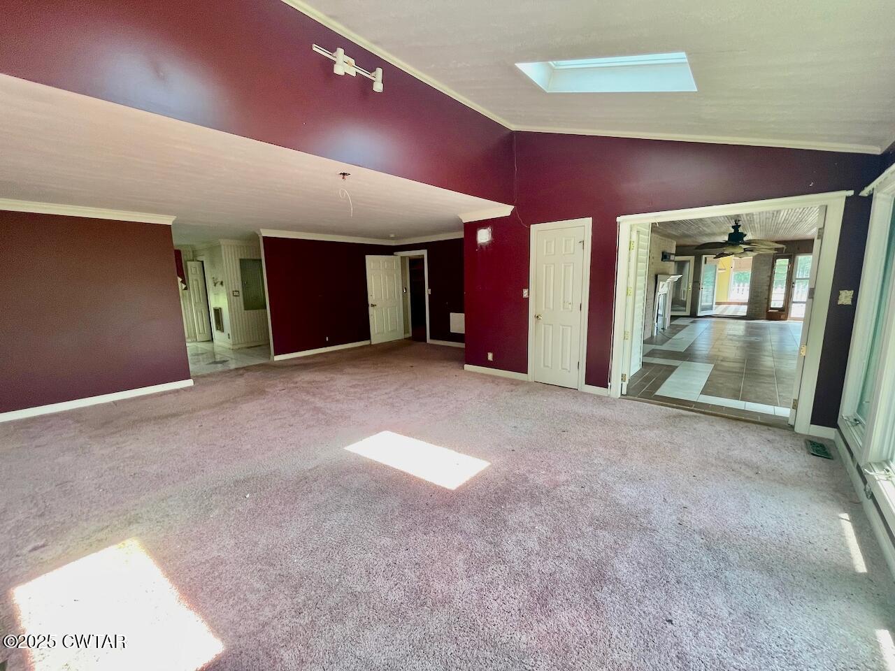 2688 Beech Bluff Road Jackson, TN 38301 - Photo 17 of 30 a view of a hall with front door