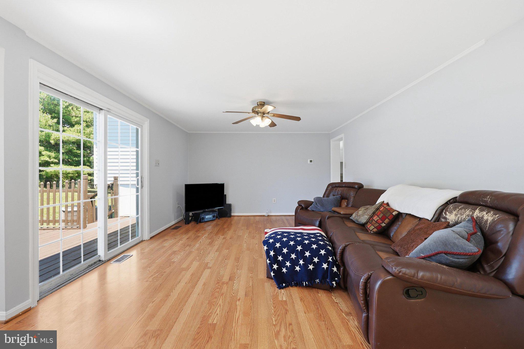 3814 Boteler Road Mount Airy, MD 21771 - Photo 14 of 61 Family Room