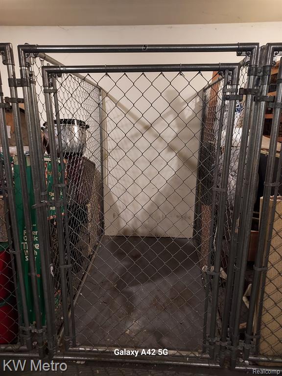 30010 Utica Road, Unit 5 Roseville, MI 48066 - Photo 14 of 14