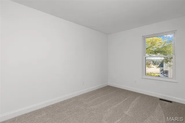 $635,000 | 16712 Chesterfield Farms Drive, Chesterfield, MO 63005