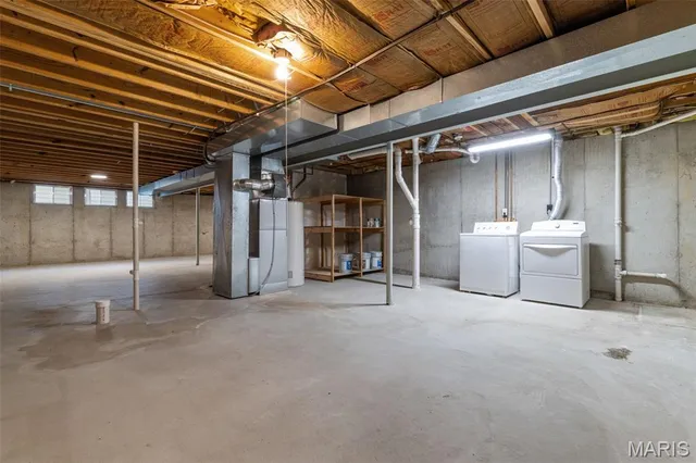 $635,000 | 16712 Chesterfield Farms Drive, Chesterfield, MO 63005