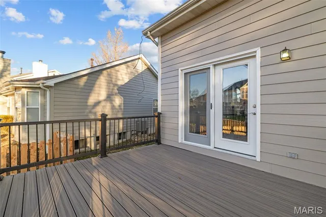 $635,000 | 16712 Chesterfield Farms Drive, Chesterfield, MO 63005