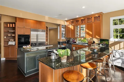 $2,699,999 | 0 Xxxx Undisclosed, Monroe, WA 98272