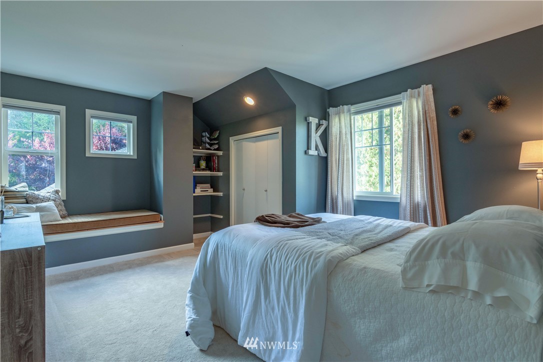 221 Southwest Lake Roesiger Road Snohomish, WA 98290 - Photo 12 of 25