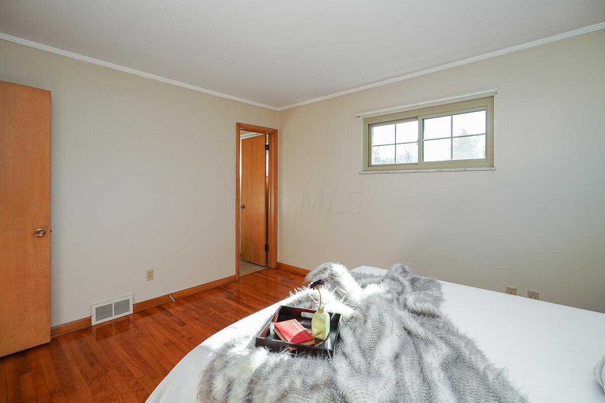 1518 Fishinger Road Columbus, OH 43221 - Photo 19 of 41 bedroom 1 2