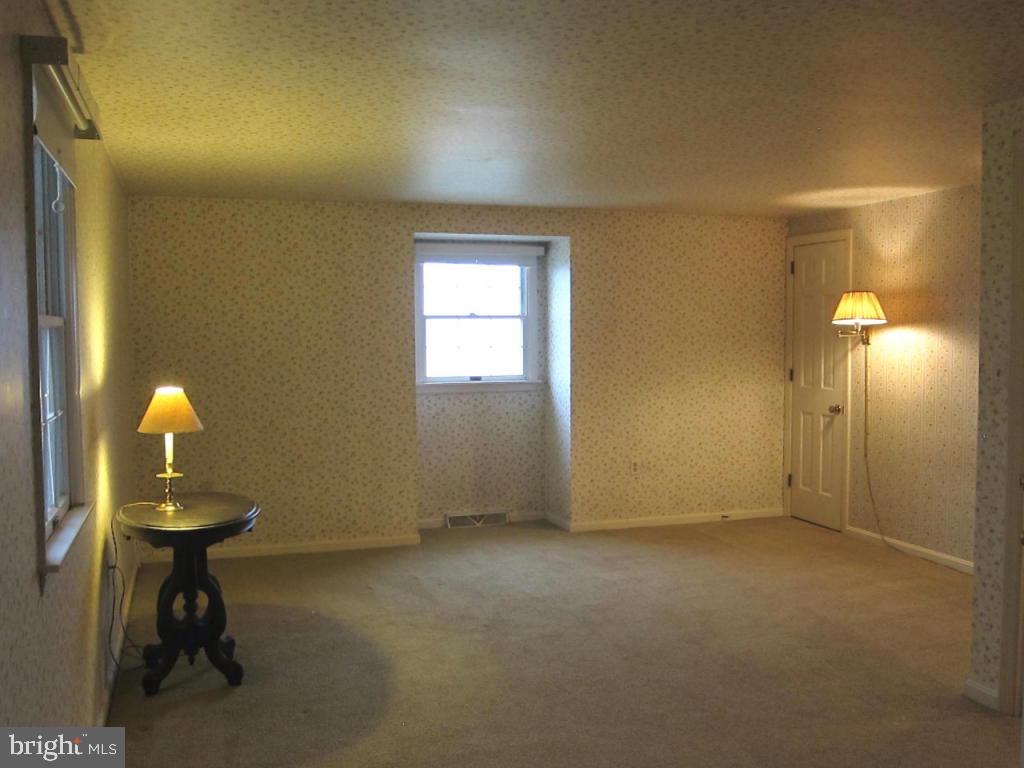 1643 Newport Road Manheim, PA 17545 - Photo 25 of 55 Gallery Image 25