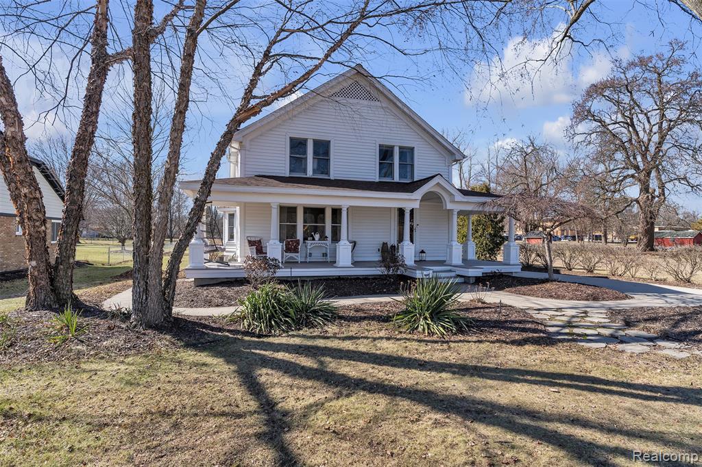 21109 Gill Road Farmington, MI 48335 - Photo 51 of 57