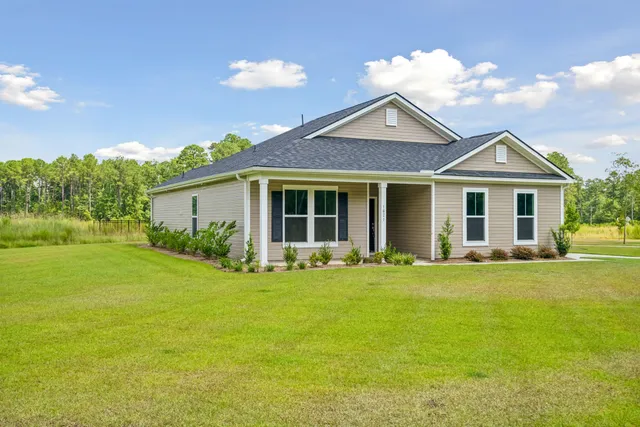 $312,500 | 1621 Old River Road, Elloree, SC 29047
