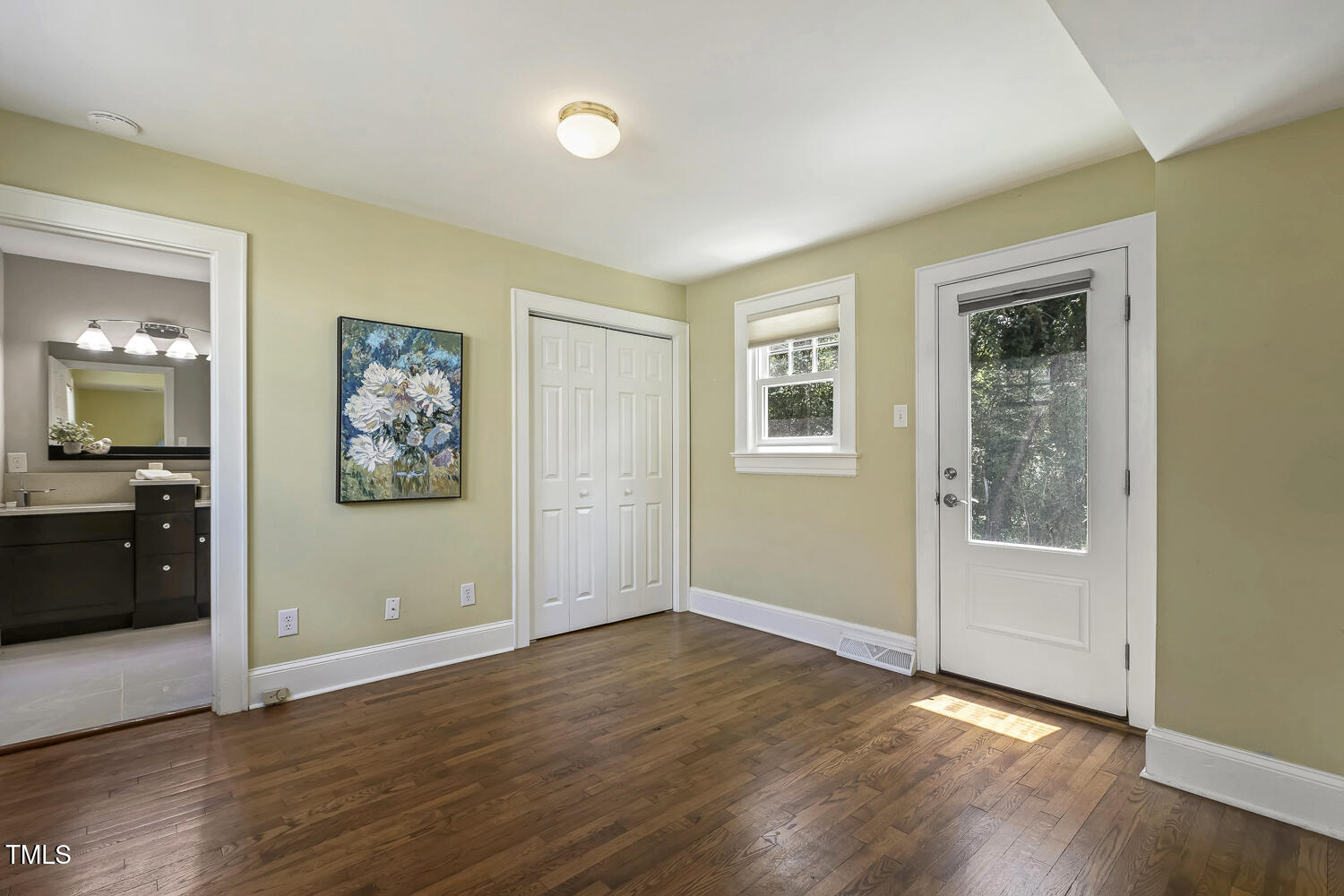 1520 Hanover Street Raleigh, NC 27608 - Photo 22 of 37 025