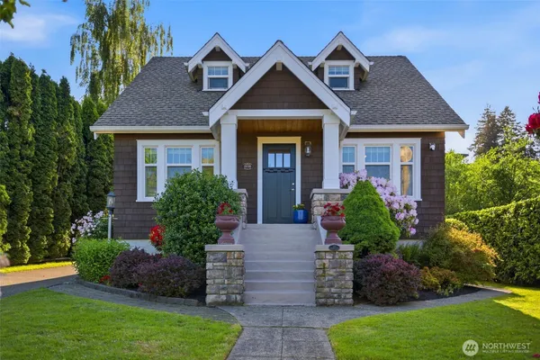 $1,095,000 | 8118 Stinson Avenue, Gig Harbor, WA 98335