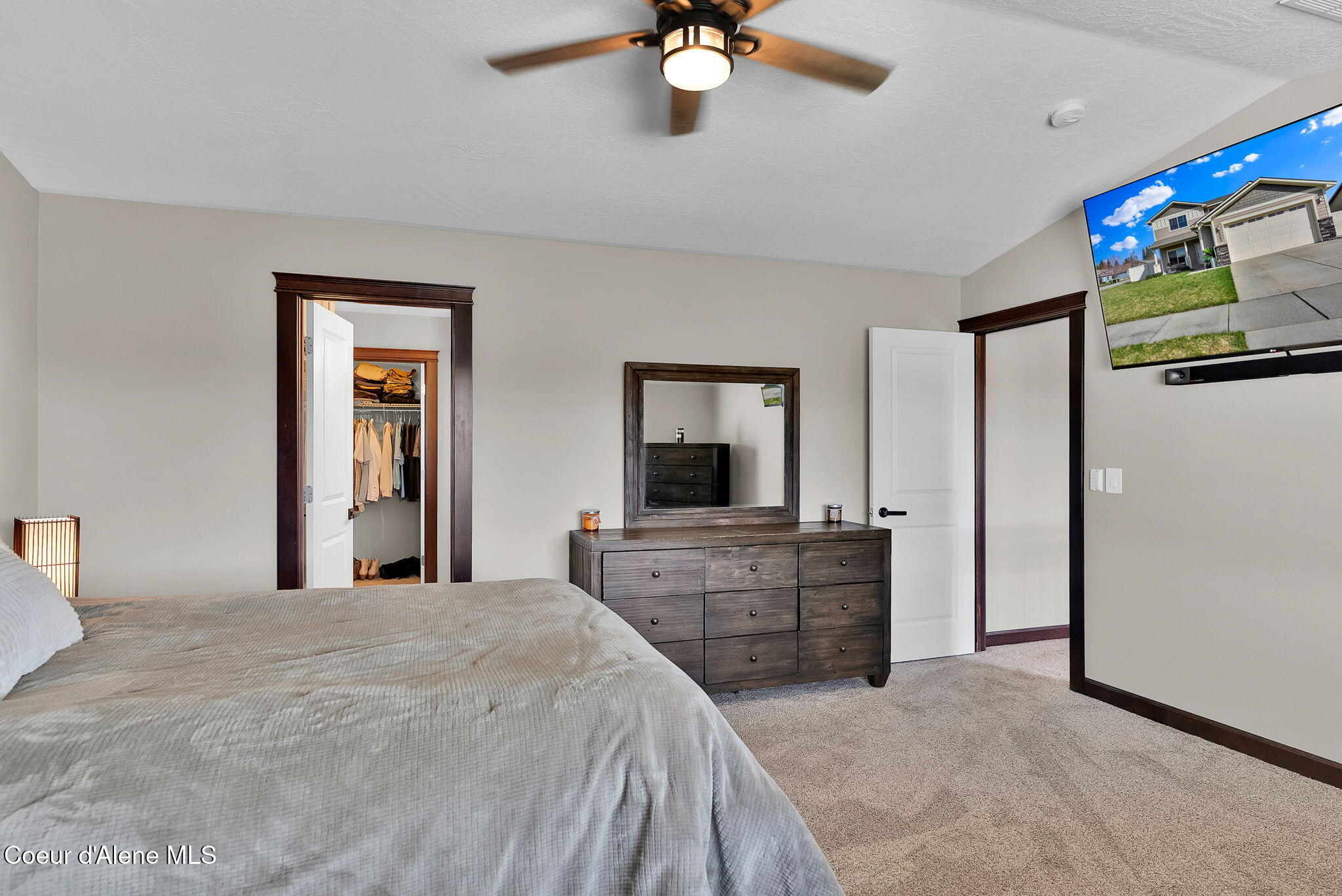 3343 West Apricot Road Coeur D'Alene, ID 83815 - Photo 22 of 48 Master bedroom bath entry